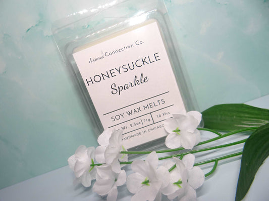 These small-batch wax melts are created with premium fragrance oils and 100% sustainable soy wax, ensuring a clean burn. Each wax melt is hand-poured and meticulously labeled for a personalized touch.